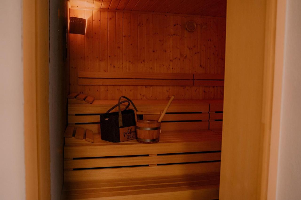 Hotel Haus Schluder - Familie Stanitzer Weissensee Esterno foto