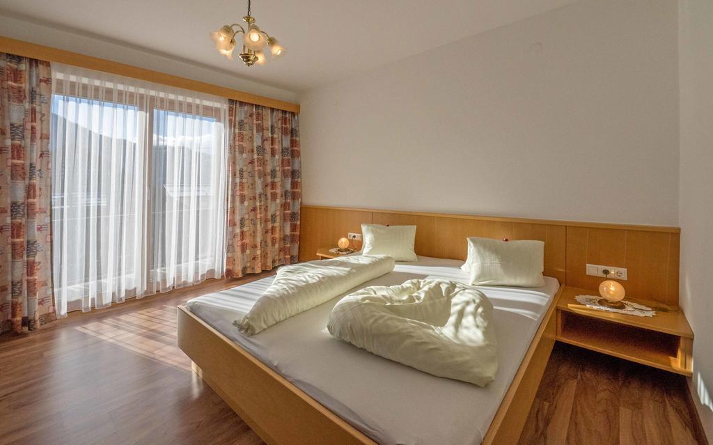 Hotel Haus Schluder - Familie Stanitzer Weissensee Esterno foto