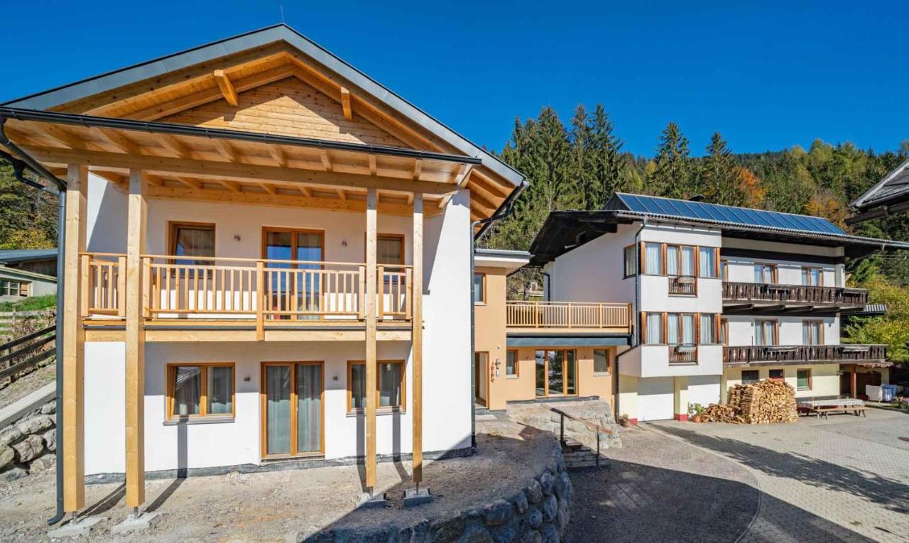 Hotel Haus Schluder - Familie Stanitzer Weissensee Esterno foto